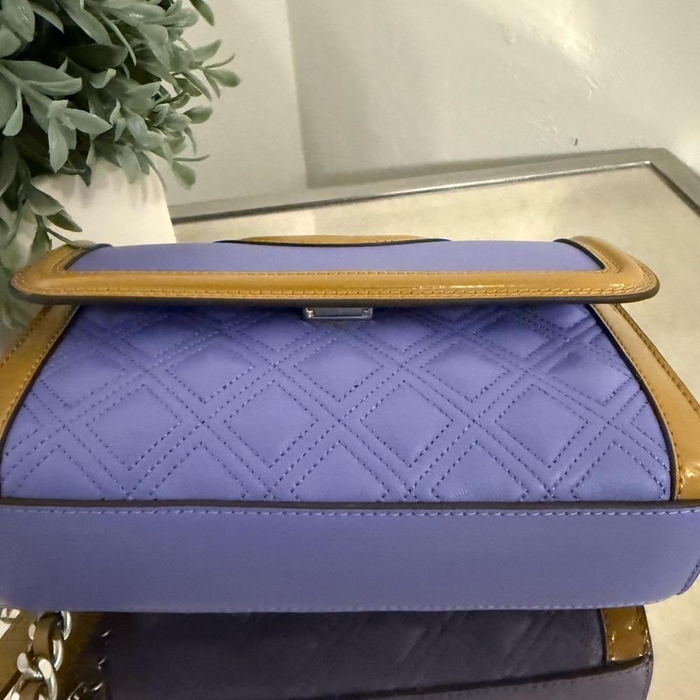 Tory Burch SMALL FLEMING CONVERTIBLE SHOULDER BAG - Picture 9 of 10